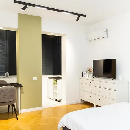 Downtown's Five-star Excitement